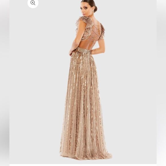 MAC DUGGAL Beige Sequined Cut Out Ruffled Cap Sleeve Lace Up Gown 5568 NWT 4 - Picture 3 of 15